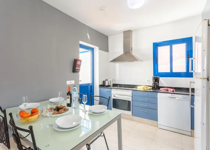 Tropical Villa Playa Blanca (Lanzarote)