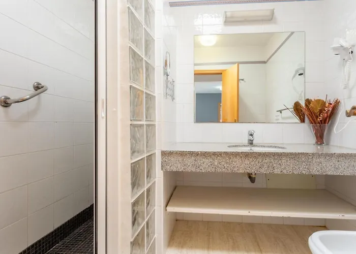 Tropical فيلة بلايا بلانكا