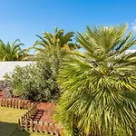 Tropical بلايا بلانكا